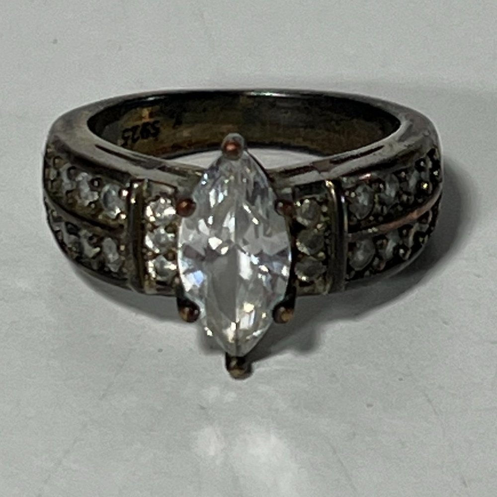 Vintage Sterling S925 And Cubic Zirconia Ring